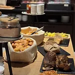 Les De Socrate Hotel Le Vaudreuil